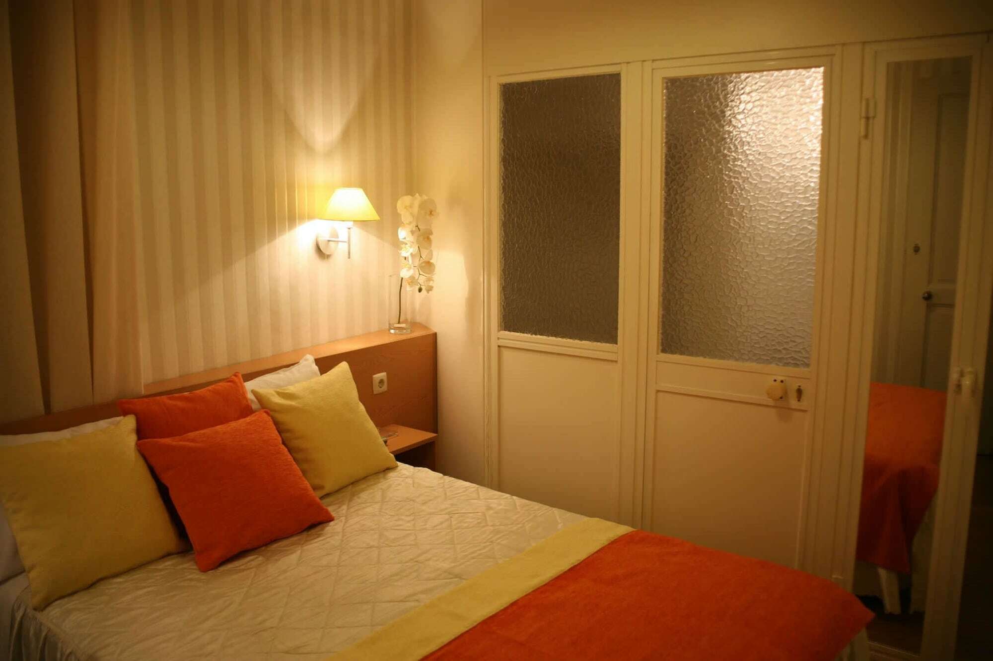 เอสเตรลา โดส อันโชส Hotel ลิสบอน ภายนอก รูปภาพ